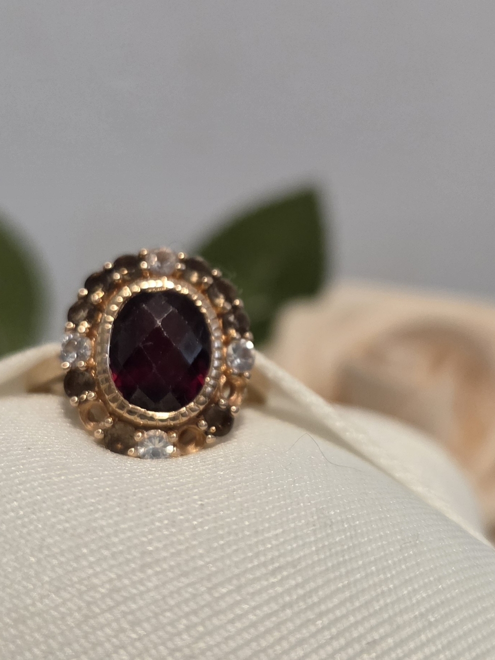 Vintage 14K Solid RG Rhodolite Garnet w Smoky Quartz and White Topaz Ring SZ 8